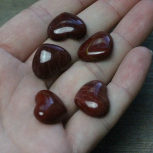 Red Jasper 17 mm Heart Stone with Flat Back K263 image 7