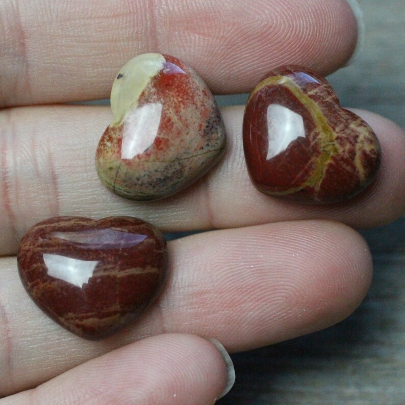 Red Jasper 17 mm Heart Stone with Flat Back K263 image 2