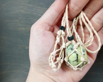 Tan Macrame Crystal, Gemstone Necklace Holder 6089
