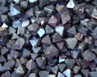 SET of 2  Magnetite .25 inch + Octahedron Crystal T74