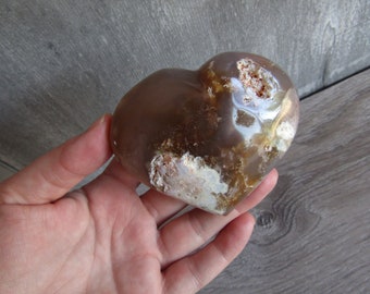 Flower Agate Large Shaped Heart 9.1 ounce #0392 cc