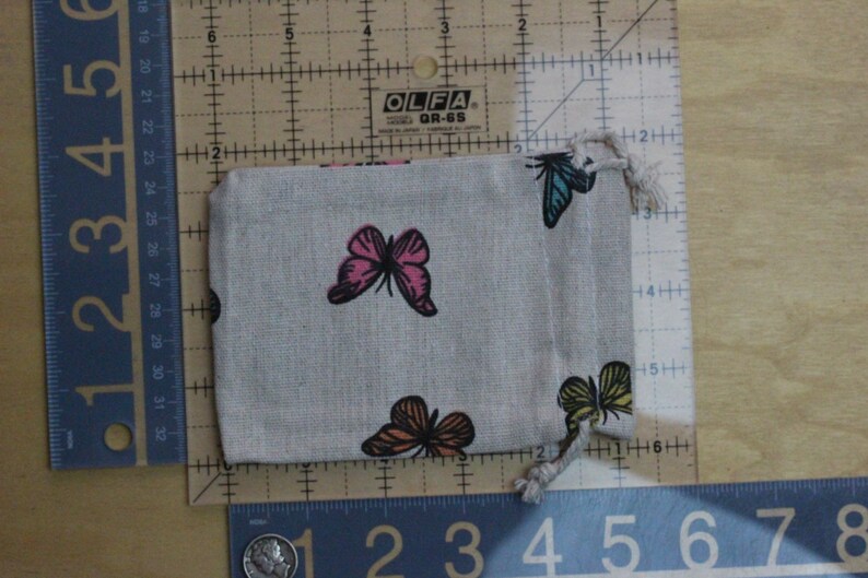 Butterfly Tan Burlap Gift Gemstone Pouch 5.25 x 3.75 Inches V13a4