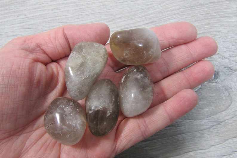 Smoky Quartz 3/4 inch Tumbled Stone T149 image 3