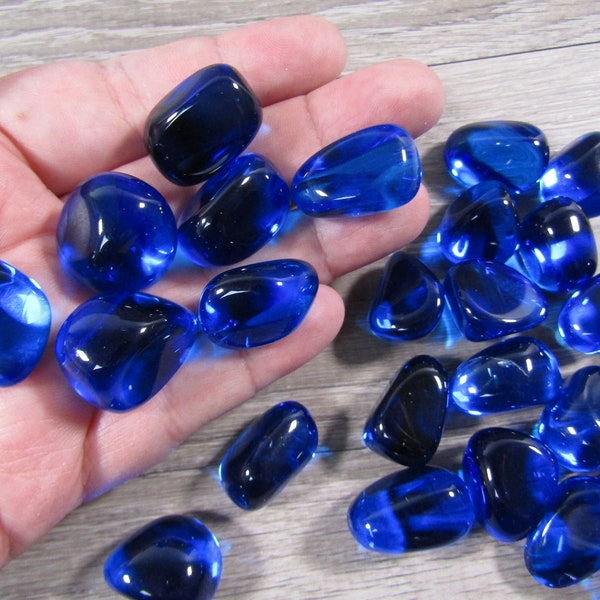 Blue Obsidian 1 inch + Tumbled Stone T516