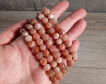 Peach Moonstone 8 mm Round Stretchy String Bracelet 178
