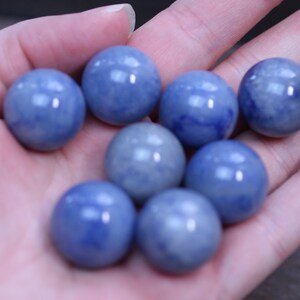 Blue Quartz Sphere 20 mm S40 image 2