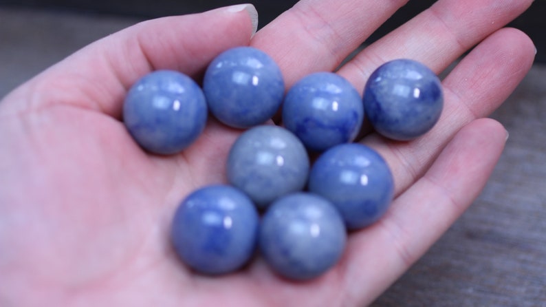 Blue Quartz Sphere 20 mm S40 image 2