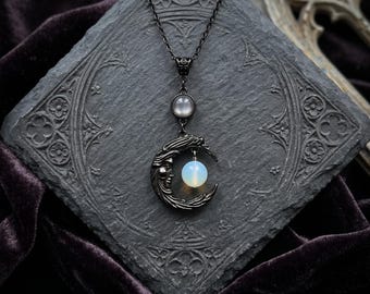 Crescent Moon Goddess Face Necklace, Witchy Pendant with Purple Amethyst & Iridescent Opalite, Gothic Mystical Gift for Her, Victorian Style