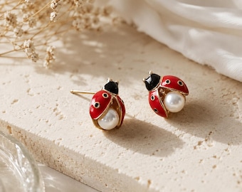 Ladybug Pearl Earrings Cute Beetle Studs Quirky Animal Jewelry Red Enamel Insect Earrings Cottagecore Gift for Her Handmade Tiny Bug Studs