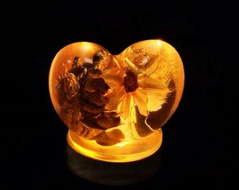 3D Heart Lamp Silicone Mold,Heart Night Light Resin Mold,DIY Plant Flower Specimen Mold,Smooth Heart Mold,Epoxy Resin Heart Mold 240108