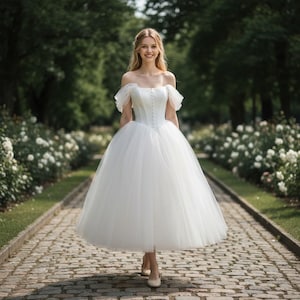 flowy white dresses Simple Long Chiffon Beach Minimalist Wedding Summer Maxi Dresses Custom Color / Custom Size Retail and wholesale are mother of groom gown Size:52 ($40USD) Form Knit Dress |