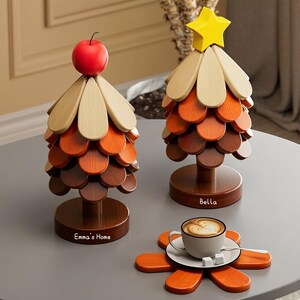 Personalized Wooden Christmas Tree Trivet, Foldable Heat Resistant Pot Holder, Rustic Table Decor, Solid Wood Hot Pad, Holiday Kitchen Gift