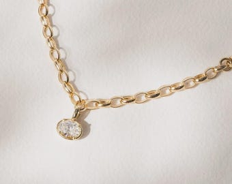 Collar con colgante de diamante sintético de talla ovalada, regalo para ella / Colgante solitario de oro macizo / Colgante de diamante minimalista (sin cadena)