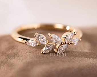 Alliance diamant feuille de vigne marquise pour elle | Bague nature en or jaune | Bague d'anniversaire avec diamants Unique Lab, FifthFacet