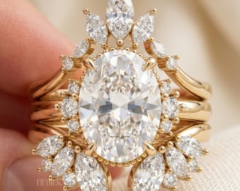 Conjunto de anillos de boda con corona de diamantes ovalados, regalo para ella / Conjunto de tiara y alianza de boda de oro macizo / Anillo de compromiso único con diamantes de laboratorio, FifthFacet