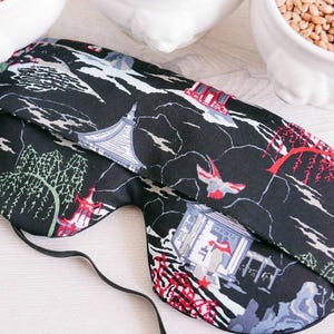 Japanese Garden Scented Sleep Mask: Lavender, Flaxseed, Chamomile, Wheat