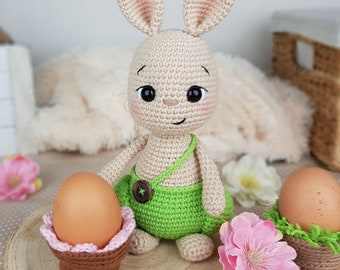 Waldy the Easter Bunny with Egg Basket Crochet Pattern / Amigurumi