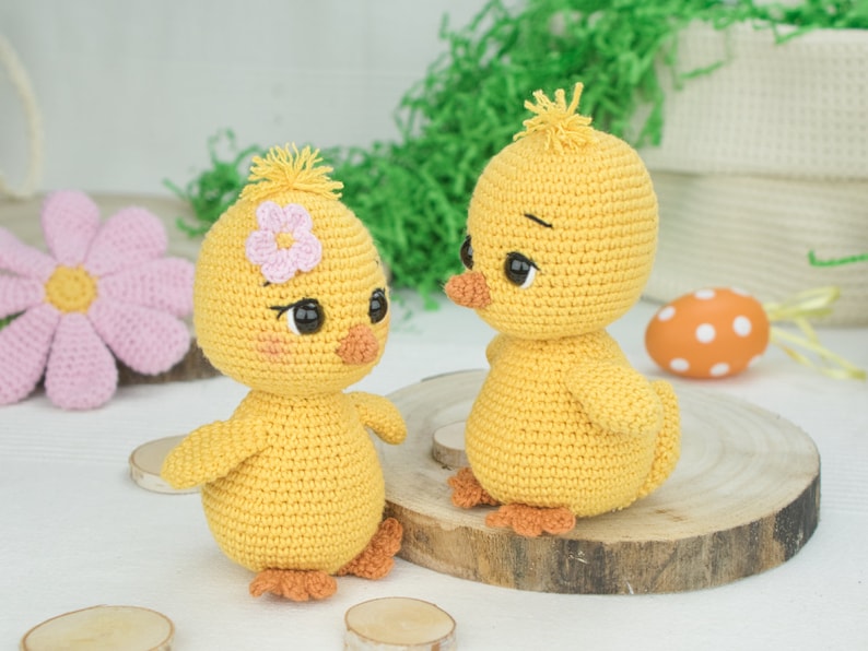 Merry Easter Chicks / Chickens Crochet Pattern / Amigurumi image 4