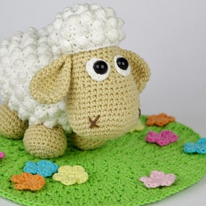 Little Lamb Lucky Crochet Pattern / Amigurumi / PDF e-Book / Tutorial