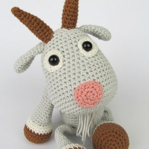 Goat Lisa - Amigurumi Crochet Pattern / PDF e-Book / Stuffed Animal Tutorial