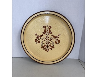 Zabytkowa taca do serwowania z puszki Pfaltzgraff Village z 1985 r., okrągła, brązowa