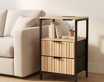 Modern Oak Bedside Table, 2 Drawer Nightstand with Power Plug, Compact Bedroom Storage Unit