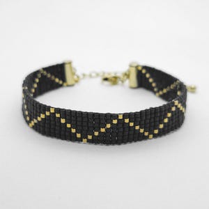 Black Gold Zgzag Beaded Bracelet | Geometric Loom Cuff, Minimalist Wave Wristband