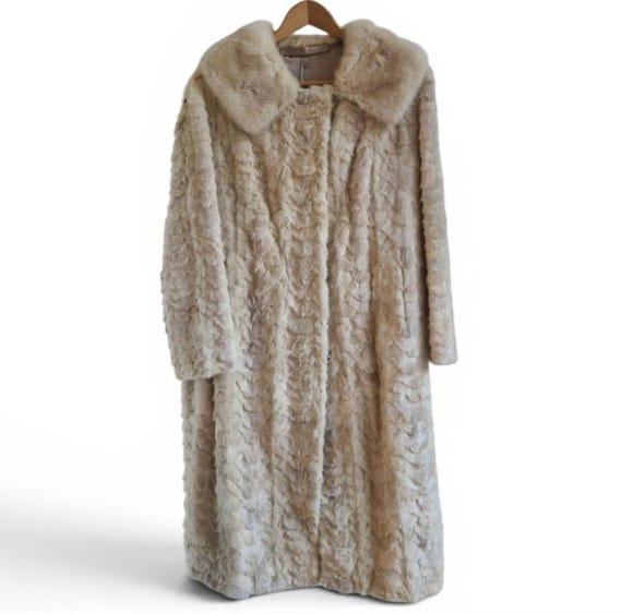 White Mink Fur Coat, M/L Size, Women's Fur Coat, Vintage Fur Coat, Real Fur Coat, Mink Coat, White Mink Fur, Mink Fur Coat, Beige Mink Coat