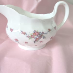 Wedgewood schenkkan of creamer uit porselein 16 oz. uitstekende staat
