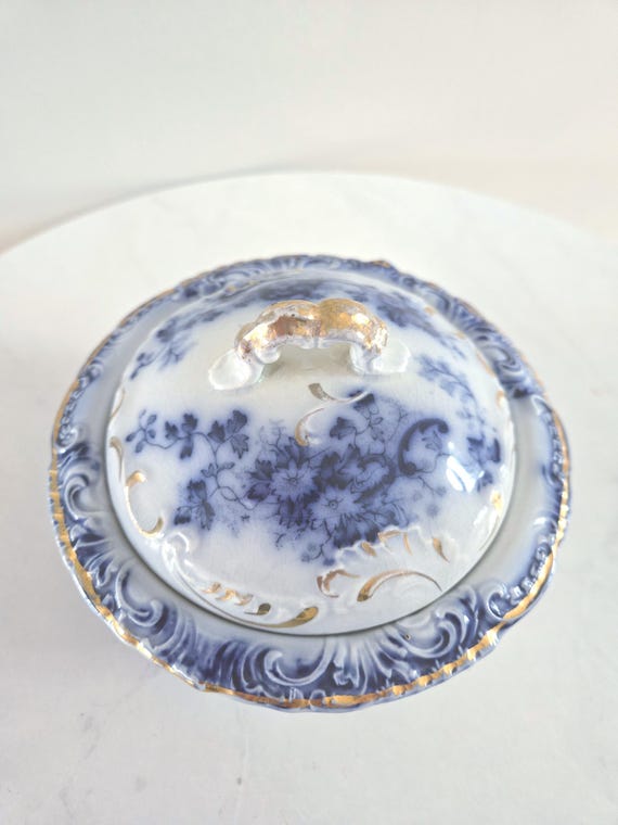 Antique Flow Blue 3-Piece Soap Dish, Wood & Son England Semi-Porcelain, excellent condition
