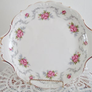 Vintage Royal Albert cake or sandwich plate &quot;Tranquility&quot; pattern, 10&quot; x 9&quot; in excellent condition