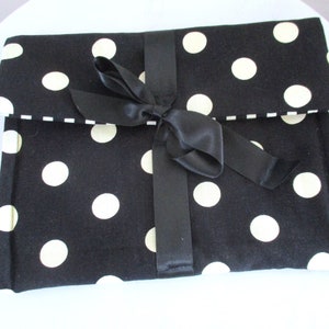 Pochette faite main de 20 x 10 po., pois et rayures noirs et crème, neuf fait main