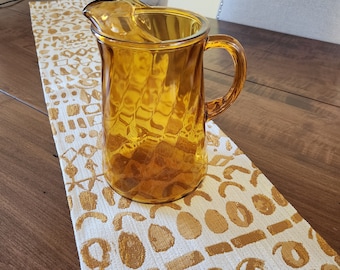 Vintage 40 oz jug by Hazel Atlas,  honey glass pitcher, large 40 oz. , excellent condition