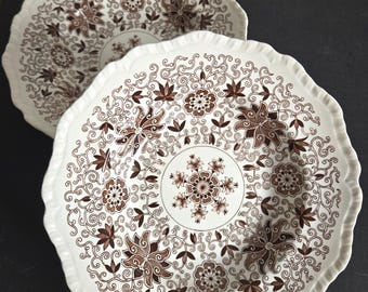 2 Mason&#39;s ironstone bowls, soup or salad, excellent condition