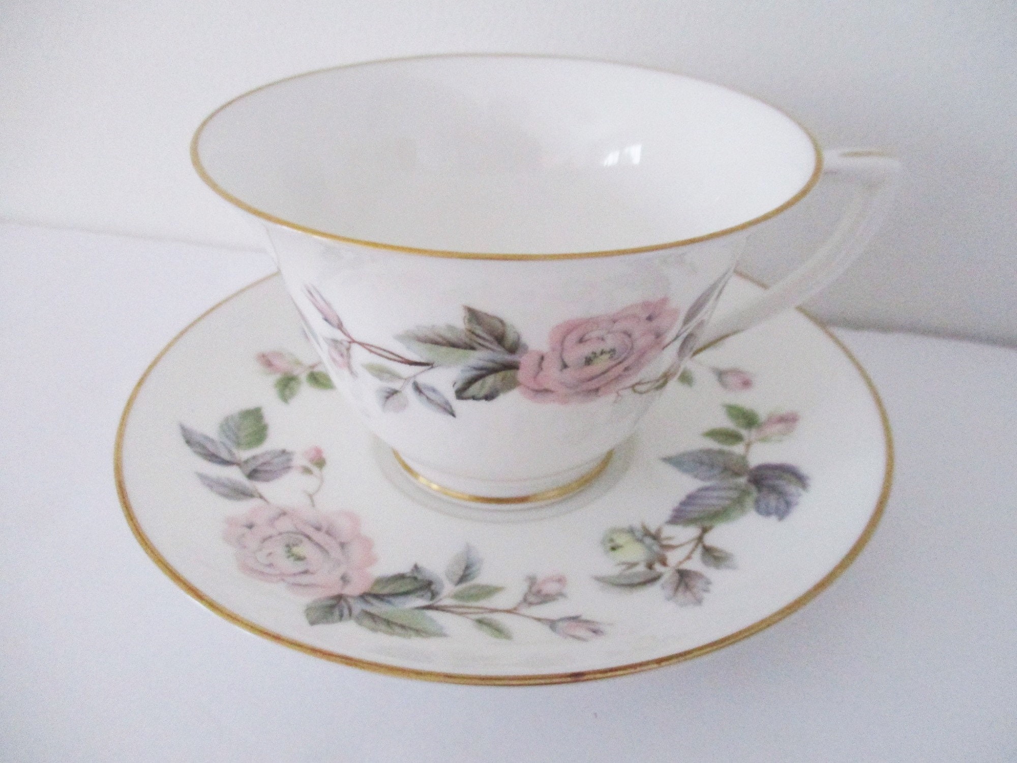 Kitchen & Dining Home & Living Charming Vintage Royal Worcester Game Series Teacups and Saucers