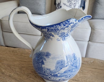 Large antique water jug by Dudson Wilcox and Till, 1902-1926, water pitcher