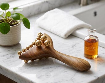 Cepillo de masaje meridiano de sándalo con cuentas de latón para drenaje linfático, Gua Sha, reducción de celulitis.