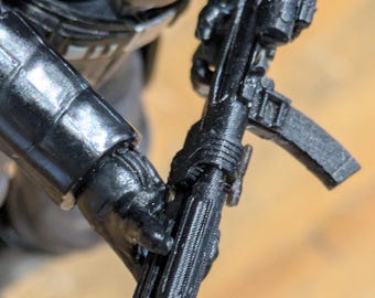 3.75 / 1:18 Star Wars blaster accessory - E-22 Stormtrooper blaster - 3D Print