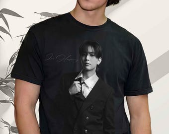 Limited Heeseung Unisex Shirt for Men and Women 90s
