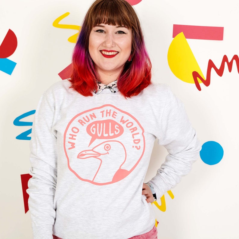 Feminist Seagull Sweatshirt Bild 1