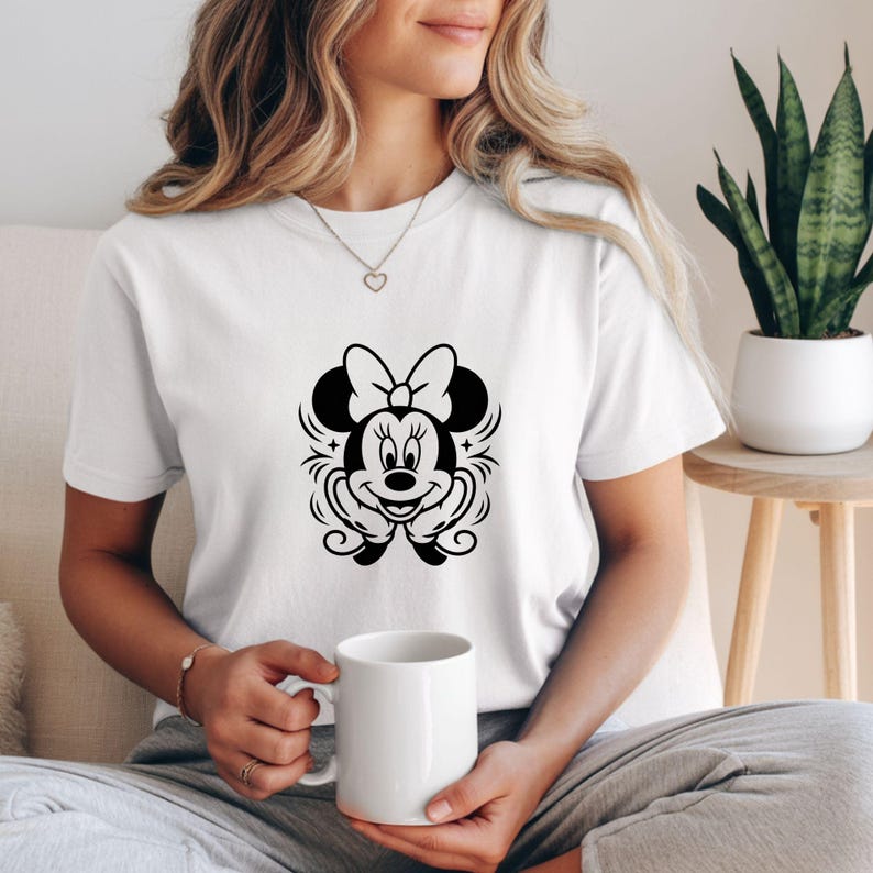 Pakiet PNG Myszki Minnie, Czarno-biała grafika liniowa Minnie, Projekt w stylu tatuażu zdjęcie 3