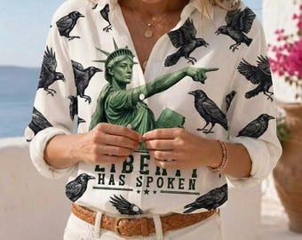 Sophie Cunningham pekande damskjorta, Sophie Cunningham basketboll peka Gud, peka inte på mig blusskjorta, patriotisk satirtopp