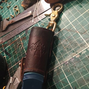 Inhaler sleeve for asthmatics. Free UK Delivery. full grain, veg tan leather sleeve, steampunk accessory image 2