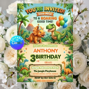 Könnte beinhalten: Eine rechteckige Geburtstagseinladungskarte mit einem Cartoon-Triceratops und einem Tyrannosaurus Rex sowie bunten Luftballons. Der Text lautet: YOU'RE INVITIED! Dino-Mite! TO A ROARING GOOD TIME! ANTHONY 3rd BIRTHDAY, Samstag, 26. Oktober, 11:30 Uhr.