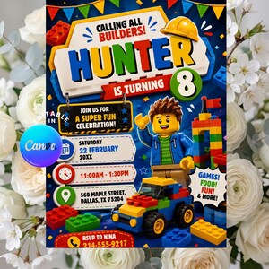 Könnte beinhalten: Eine Geburtstagseinladung mit Baustein-Motiv und dem Text CALLING ALL BUILDERS! HUNTER IS TURNING 8. Sie zeigt einen gelben Bauhelm, eine Spielfigur, ein aus Bausteinen gefertigtes Auto sowie die Veranstaltungsdetails für den 22. Februar.