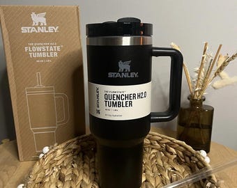 Stanley x Jennie Blackpink Midnight Ruby Quencher vaso de lujo de 40 oz