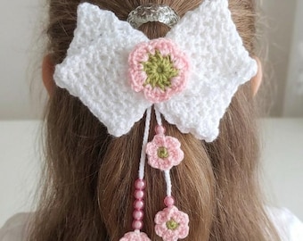Pinza para el cabello floral de ganchillo, accesorio para el cabello floral hecho a mano, adorno para el cabello bohemio colorido, pinza para el cabello para niñas, regalo único para ella.