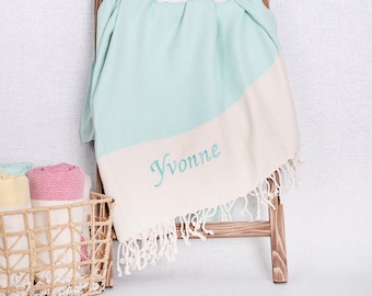 Pamiątka ślubna, spersonalizowany prezent, turecki ręcznik plażowy, spersonalizowane haftowane imiona ślubne