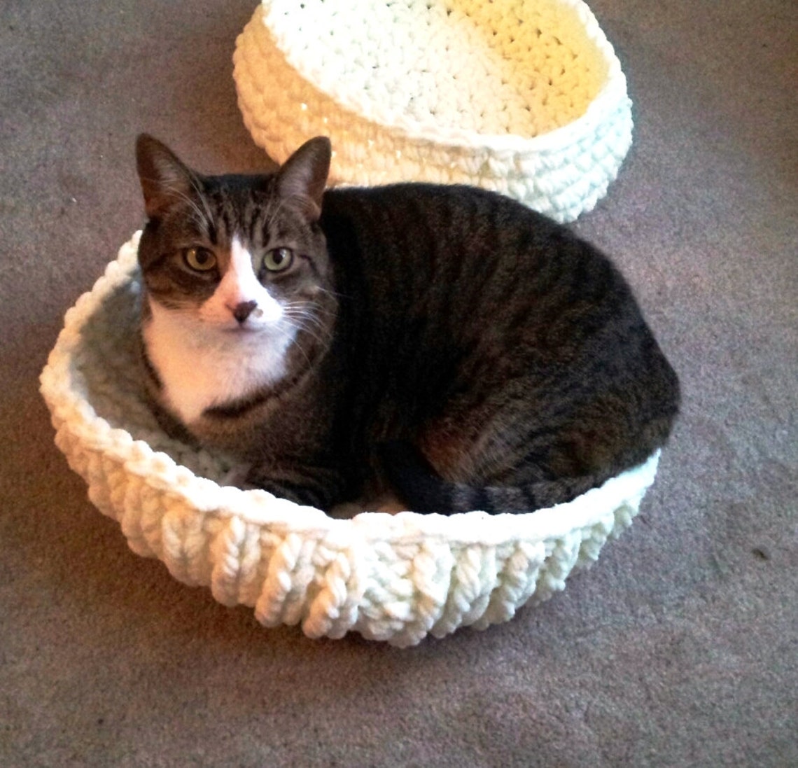 Chenille Knitted Kitty Bed PDF KNITTING PATTERN Cat Bed Puppy Etsy