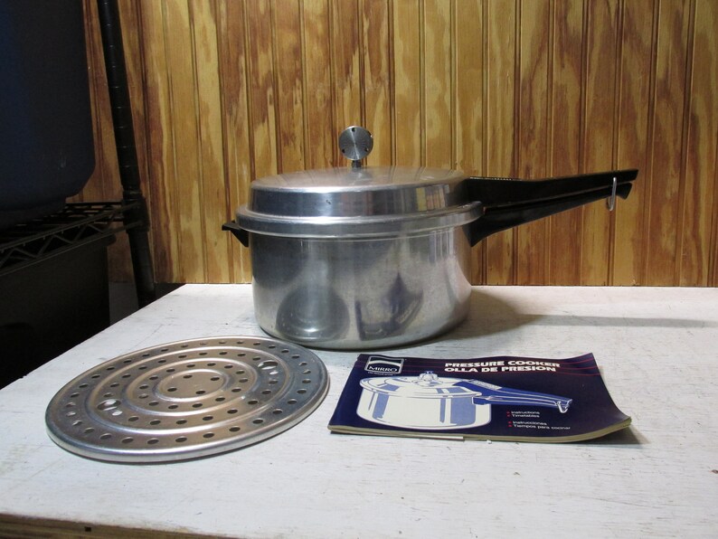 Vintage Mirro-Mattic Aluminum Pressure Cooker 6 Quart | Etsy